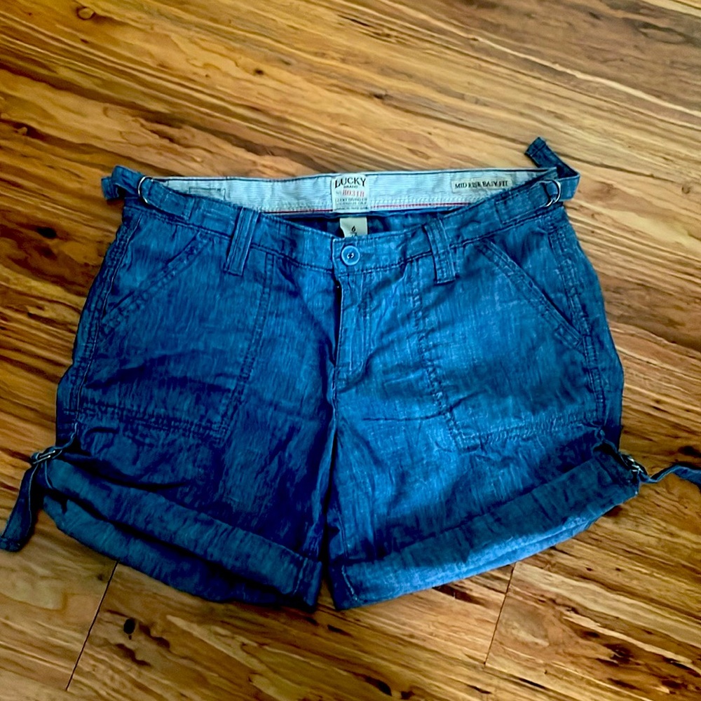 Worn once!  Goes with everything Lucky Brand shorts